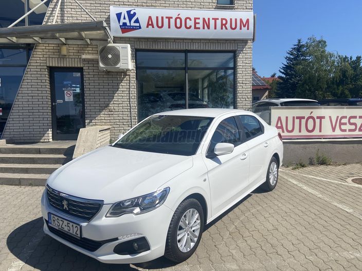 MAGYAR-1 TULAJ-96000KM-GYÁRI FÉNY-VEZETETT SZERVIZ