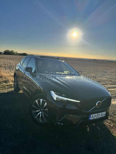 VOLVO XC60 2.0 [B5] MHEV Plus Dark AWD Geartronic