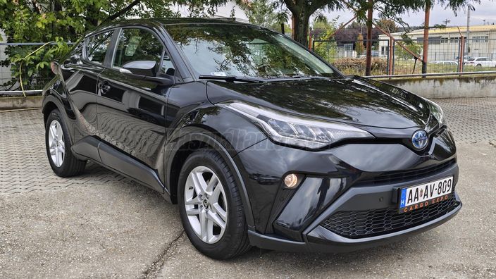 TOYOTA C-HR 1.8 Hybrid Comfort Business e-CVT