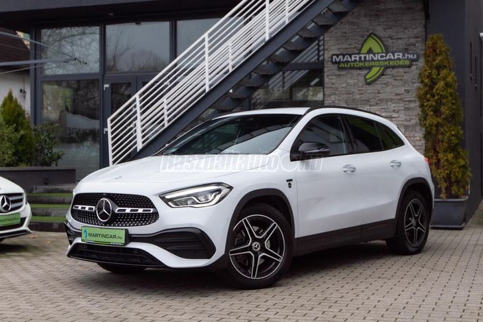 www.martincar.hu további 96 db Extra HD fénykép a MERCEDES minden apró részletéről !!