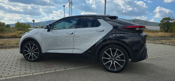 TOYOTA C-HR 2.0 Hybrid GR Sport Tech Premier Edition e-CVT