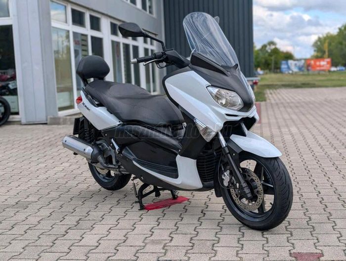 YAMAHA YP 125 R X-MAX