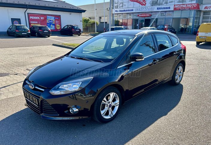 FORD FOCUS 1.6 Ti-VCT Champions