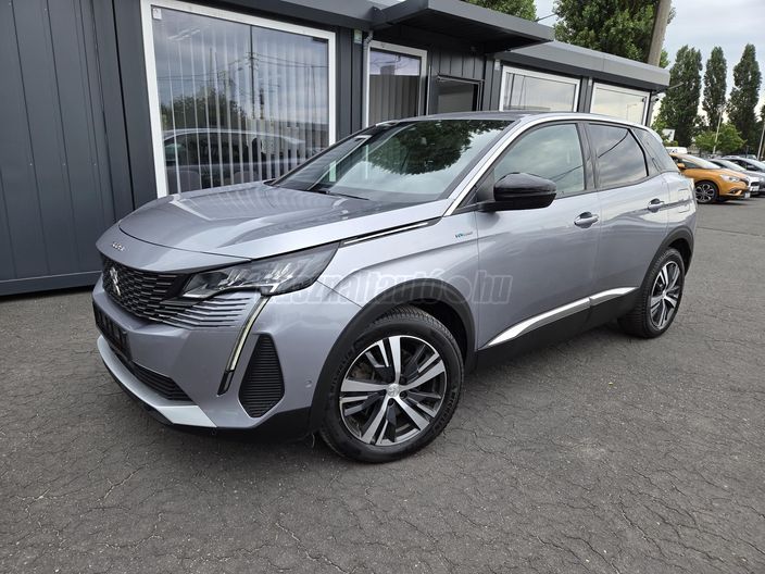 PEUGEOT 3008 1.6 PureTech PHEV Allure Pack EAT8