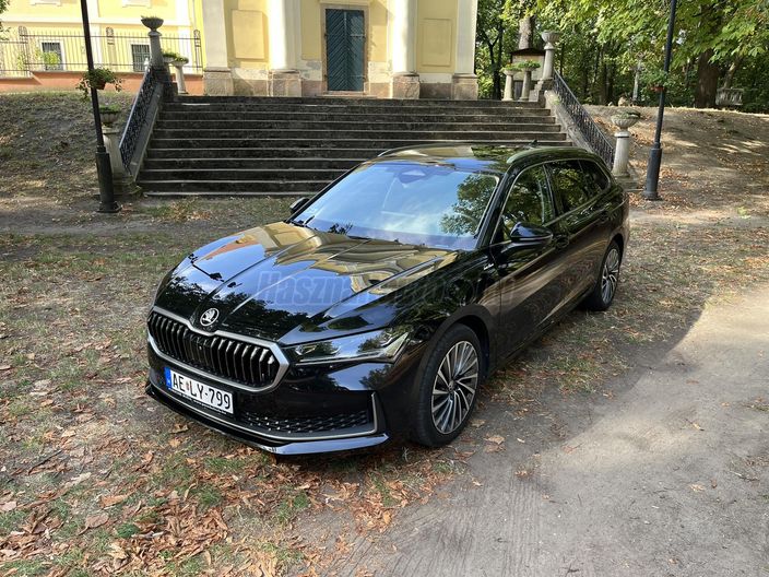 SKODA SUPERB Combi 2.0 TDI SCR L&K DSG
