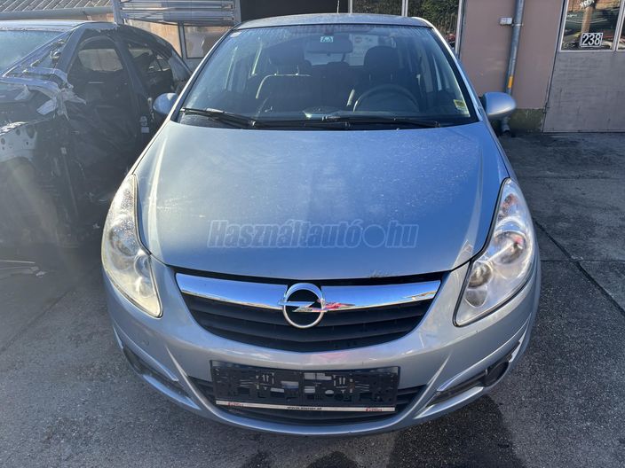 OPEL CORSA D 1.2 Cosmo