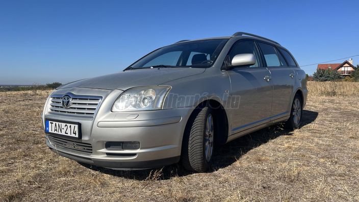TOYOTA AVENSIS Wagon 2.0 Sol Technic