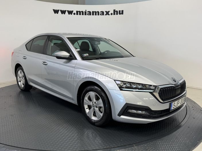 SKODA OCTAVIA 1.5 TSI ACT Ambition