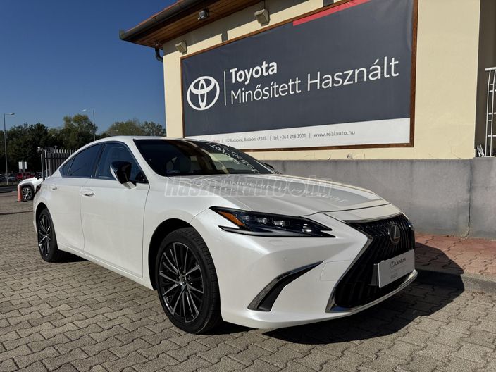 LEXUS ES 300h Prestiege CVT