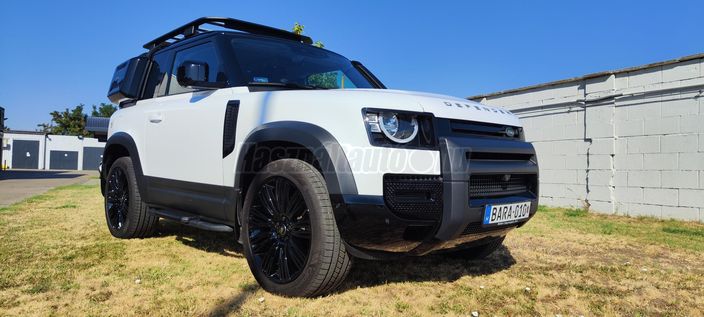 LAND ROVER DEFENDER 90 P300 SE (Automata)