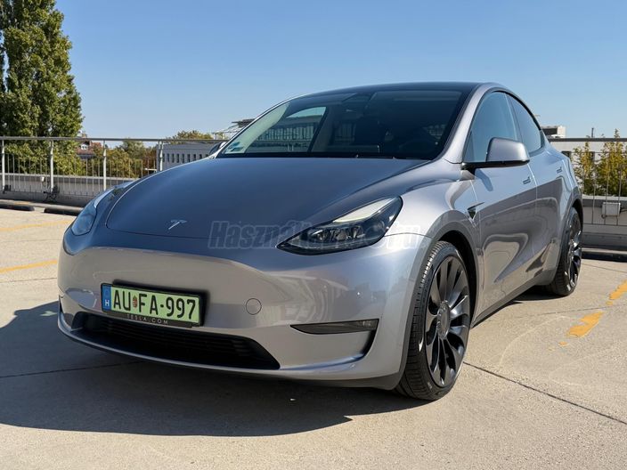 TESLA MODEL Y Performance AWD (Automata)