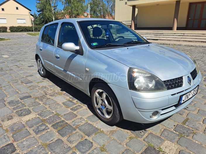 RENAULT CLIO 1.4 16V Alize