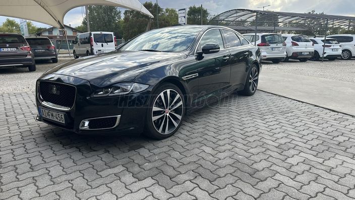JAGUAR XJ 3.0 V6 Td SWB XJ50 (Automata)