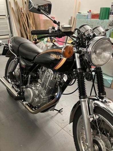 YAMAHA SR 500