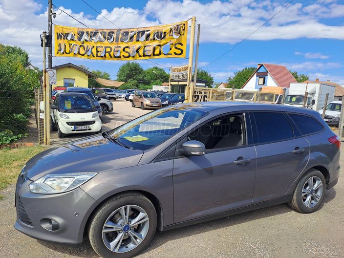 FORD FOCUS 1.0 EcoBoost Trend