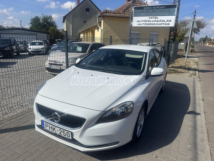 VOLVO V40 2.0 D [D2] Inscription Geartronic