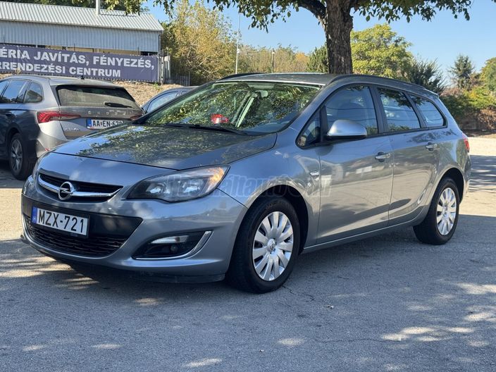 OPEL ASTRA J Sports Tourer 1.4 T Active