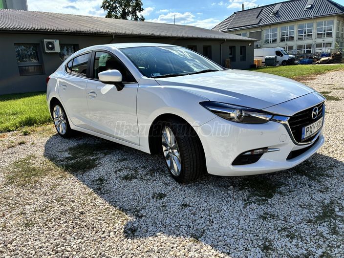 MAZDA 3 2.0 Revolution