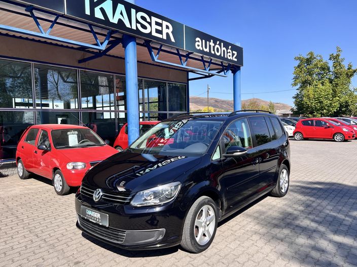 VOLKSWAGEN TOURAN 1.6 CR TDI Comfortline [7 személy]