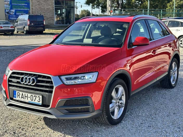 AUDI Q3 2.0 TDi Sport quattro S-tronic