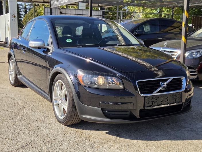 VOLVO C30 1.6