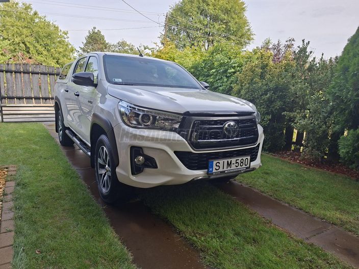 TOYOTA HILUX 2.4 D-4D 4x4 Double Executive Leather