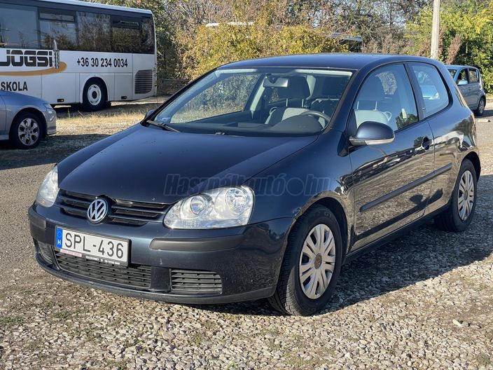 VOLKSWAGEN GOLF V 1.4 Comfortline