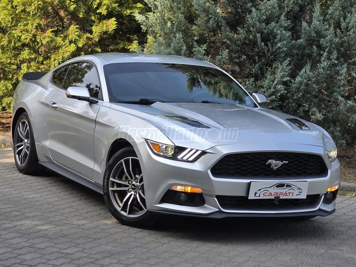 FORD MUSTANG Fastback 2.3 EcoBoost (Automata)