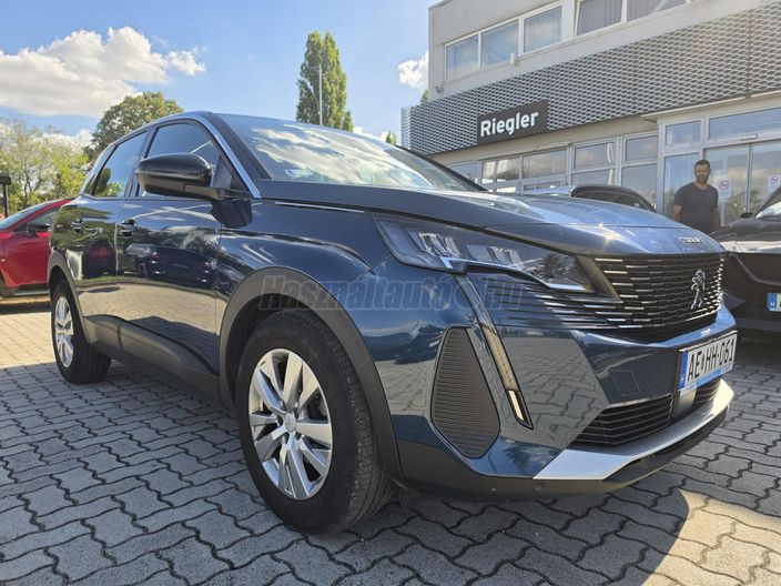 PEUGEOT 3008 1.2 PureTech Active Pack