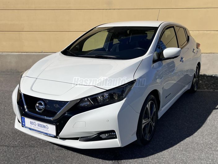 NISSAN LEAF N-Connecta 40kWh (Automata)