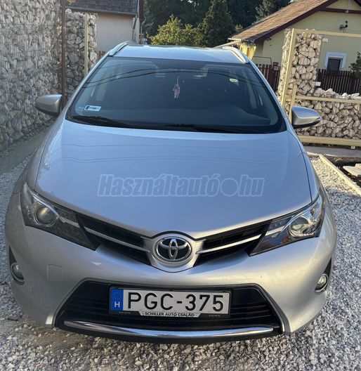 TOYOTA AURIS Touring Sports 1.6 Active (Automata)