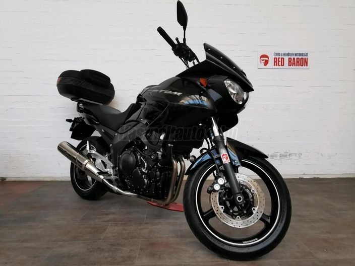 YAMAHA TDM 900