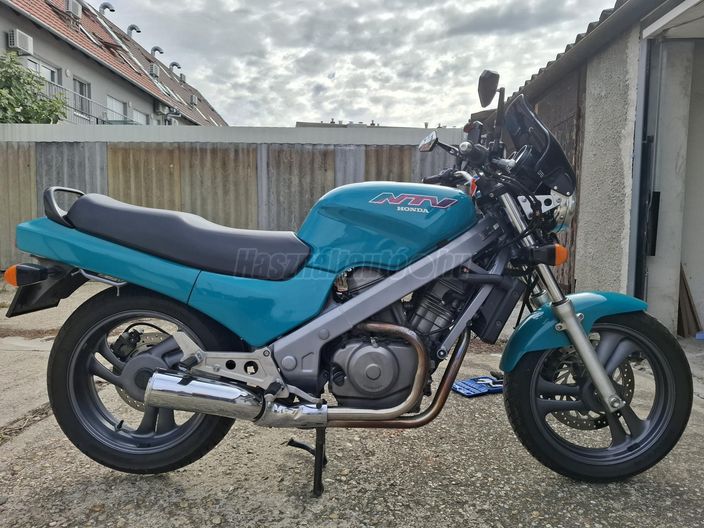 HONDA NTV 650