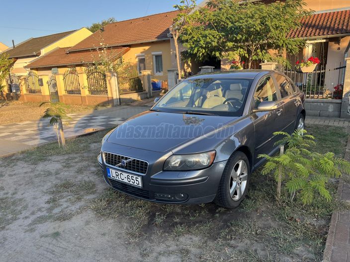 VOLVO S40 2.0 D