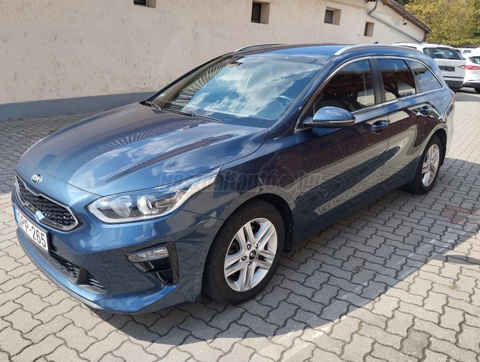 KIA CEE'D Ceed SW 1.6 CRDi HP Hybrid Gold DCT