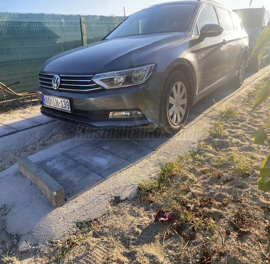 VOLKSWAGEN PASSAT VIII Variant 2.0 TDI BMT Highline DSG