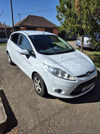 FORD FIESTA 1.6 TDCi Titanium