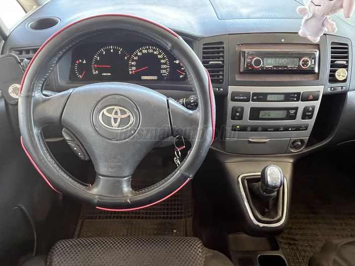 TOYOTA COROLLA VERSO 2.0 D-4D