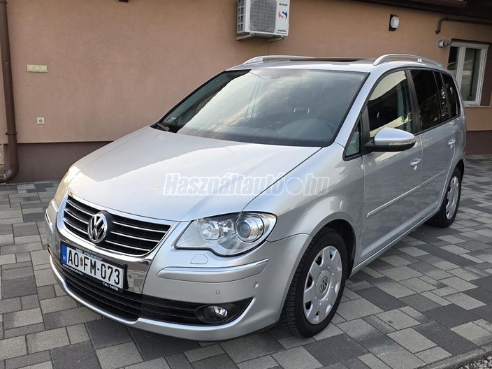 VOLKSWAGEN TOURAN 2.0 PD TDI Highline DSG DPF