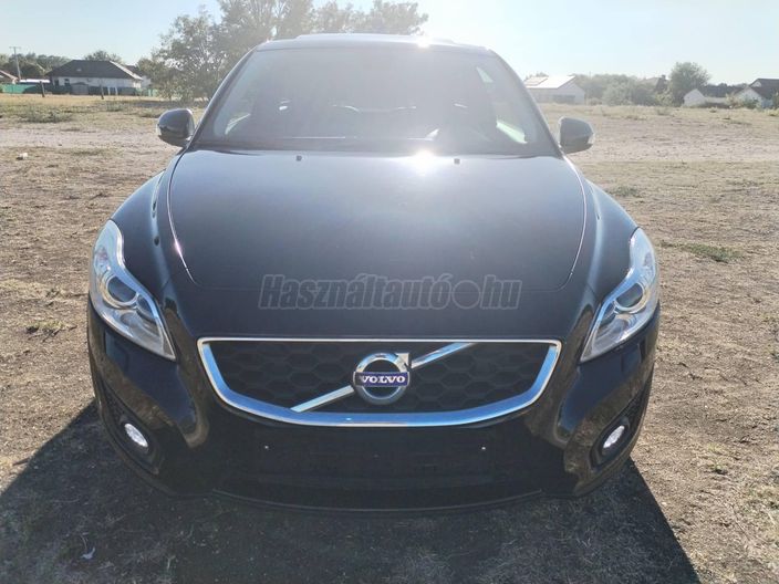 VOLVO C30 1.6 D [D2] Summum