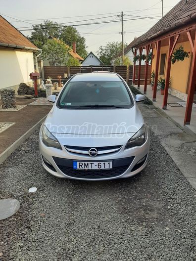 OPEL ASTRA J Sports Tourer 1.6 CDTI EcoFLEX Start-Stop Drive