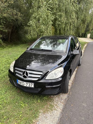 MERCEDES-BENZ B-OSZTÁLY B 180 CDI