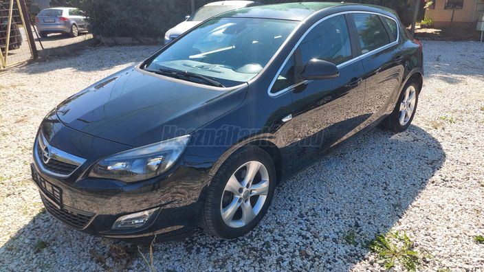 OPEL ASTRA J 1.7 CDTI Sport