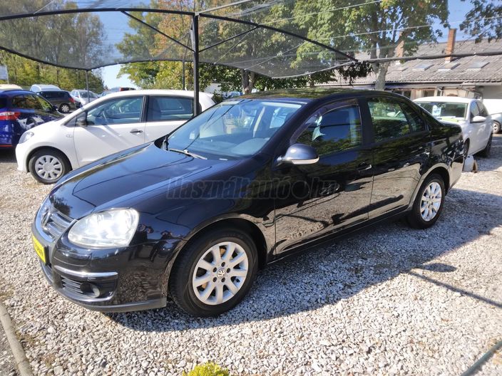 VOLKSWAGEN JETTA 1.9 PD TDI Comfortline