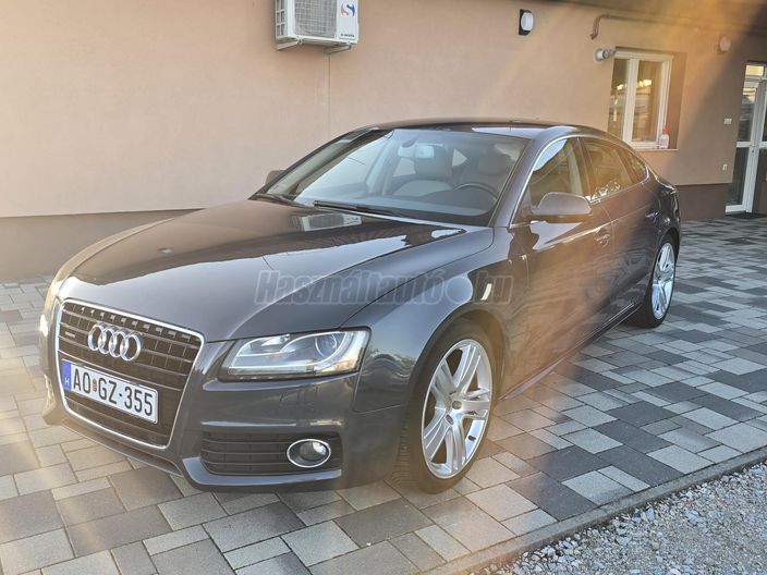 AUDI A5 3.0 TDI DPF quattro S-tronic