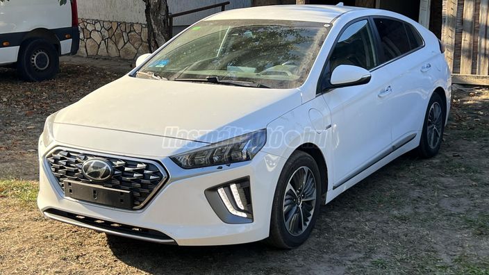 HYUNDAI IONIQ plug-in 1.6 GDi Premium DCT
