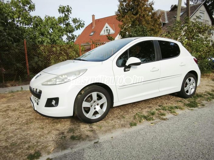 PEUGEOT 207 1.6 VTi Allure