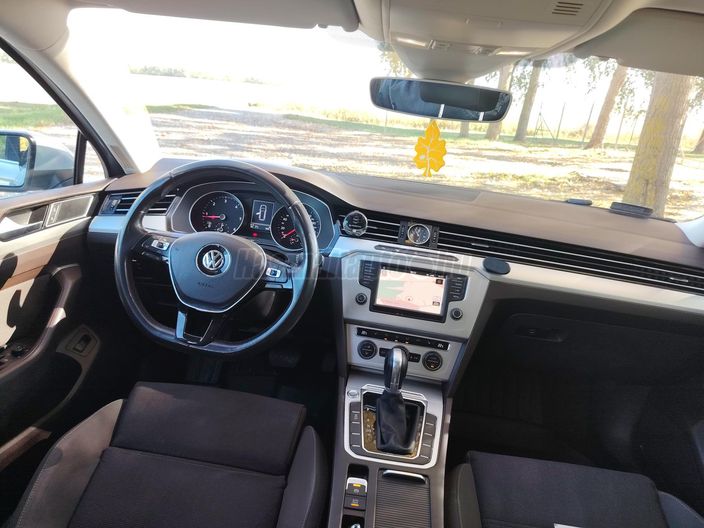 VOLKSWAGEN PASSAT VIII 2.0 TDI BMT Comfortline DSG