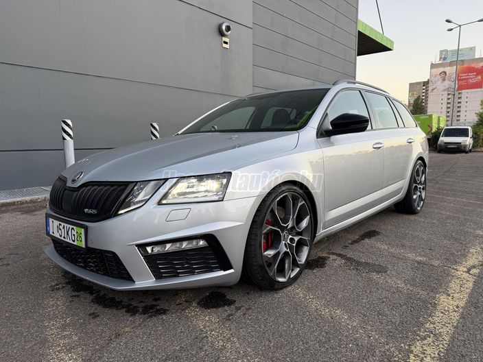 SKODA OCTAVIA 2.0 TSI RS DSG