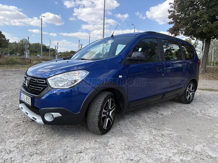 DACIA LODGY 1.5 Blue dCi Stepway (7 személyes )